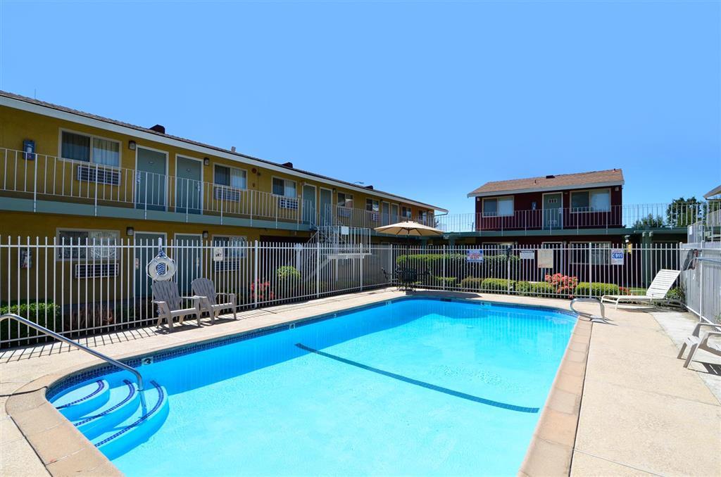 Oasis Inn Sacramento- Elk Grove Съоръжения снимка