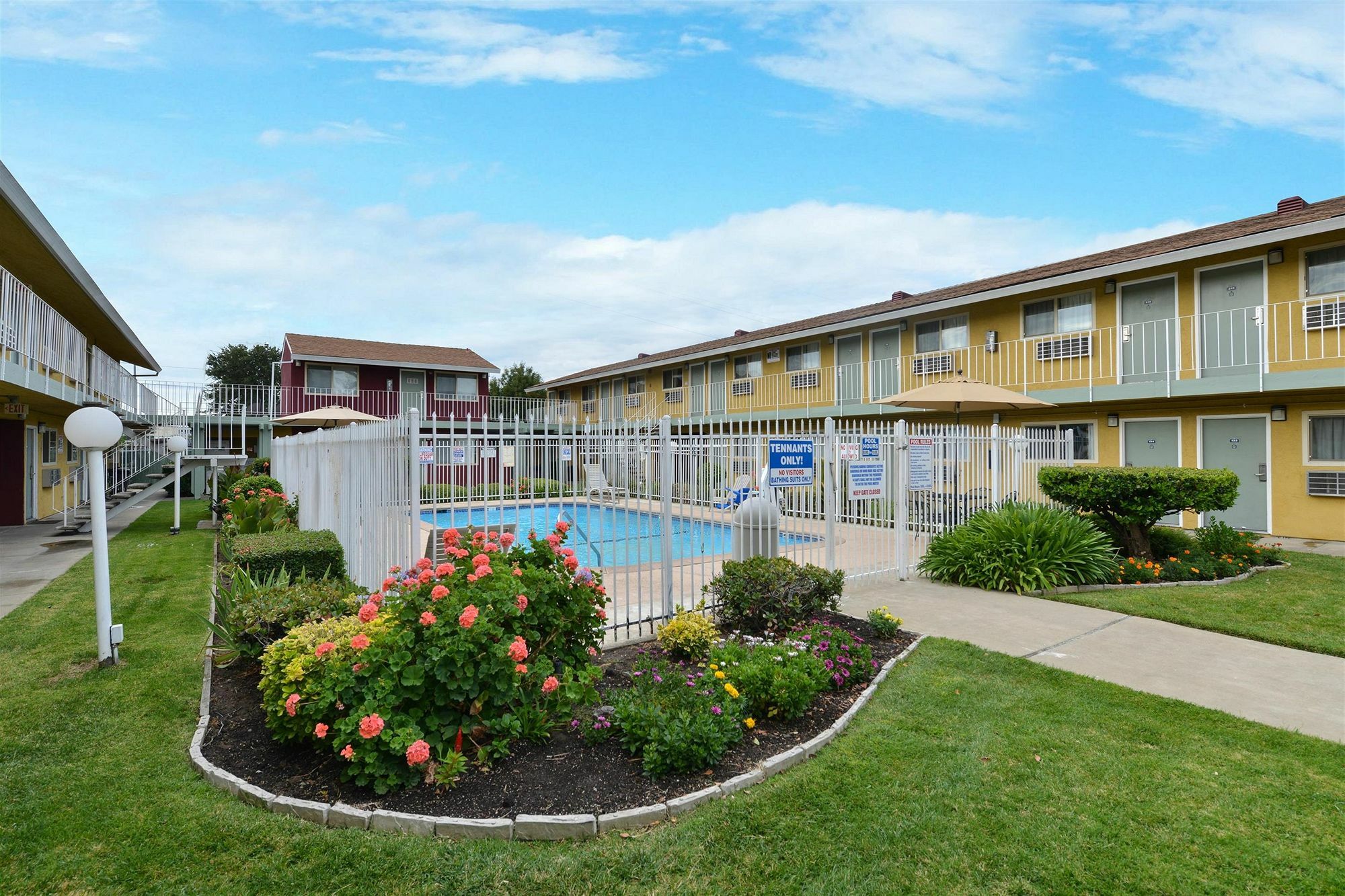 Oasis Inn Sacramento- Elk Grove Екстериор снимка
